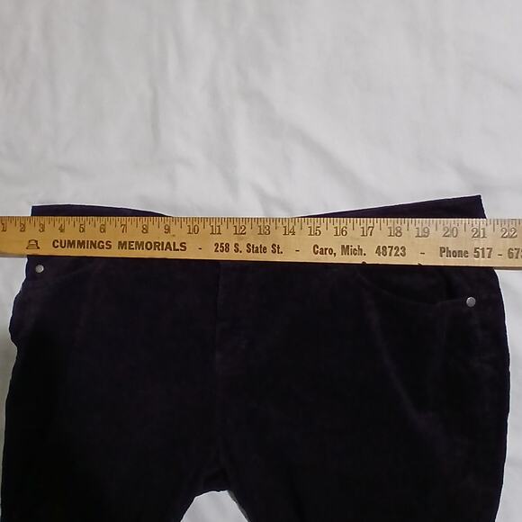 Elle Women's 16R Deep Purple (almost black) Paisley Printed Corduroy Pants - Picture 11 of 15